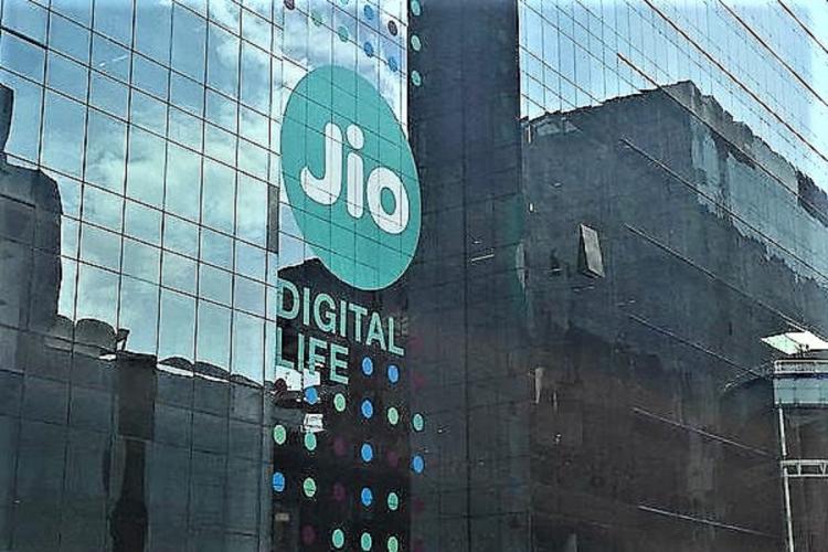Jio to launch Satellite Internet It will compete with 'these' companies